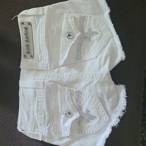 Rock Revival Scarlett White Shorts 24